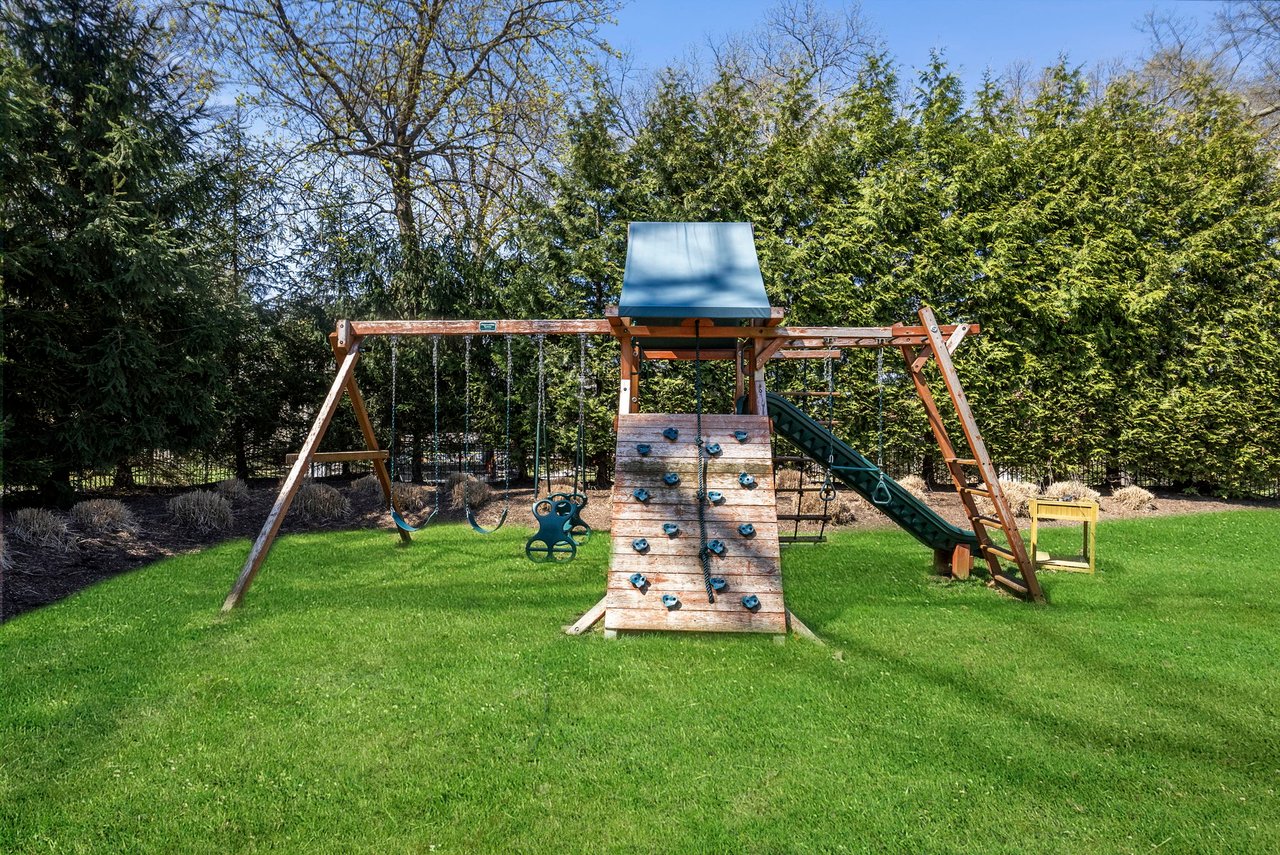 46 Park Street, Tenafly, New Jersey 07670