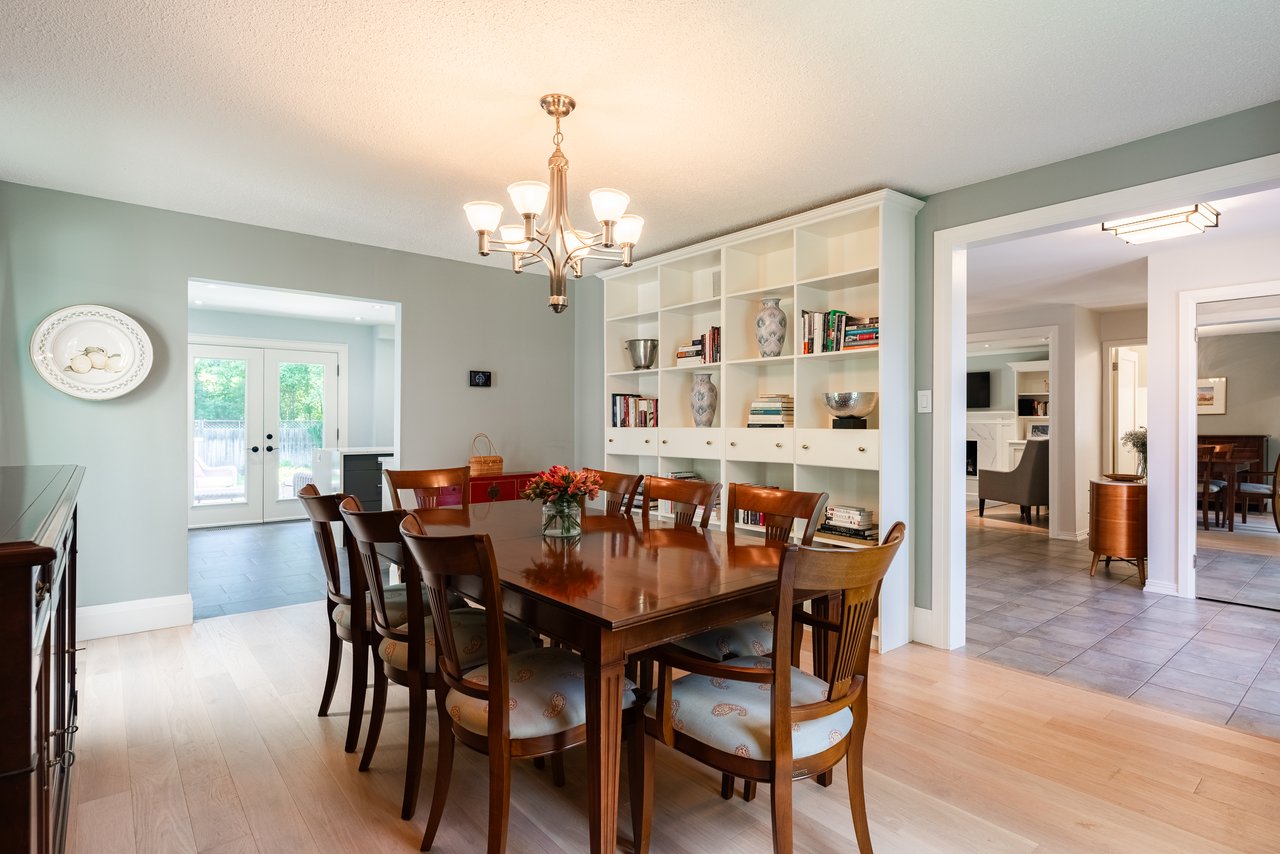 2267 Cedarberry Court, Oakville