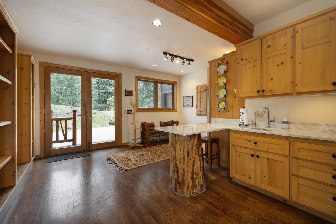 175 Spruce Mesa Drive