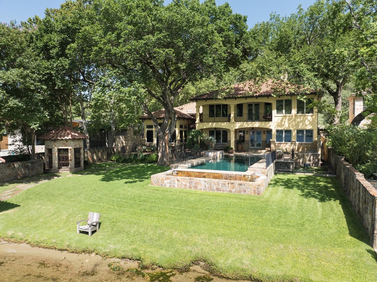 3111 Ski Shores Terrace