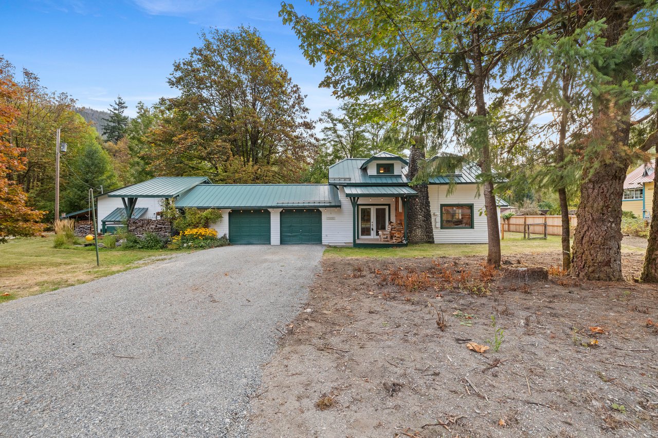 71636 NE. Old Cascade Hwy., Skykomish, WA 98288