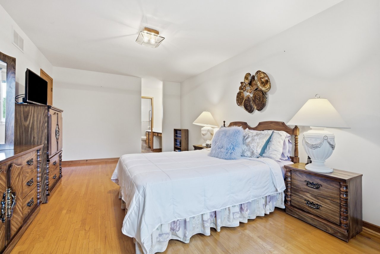 3 Morbank Drive