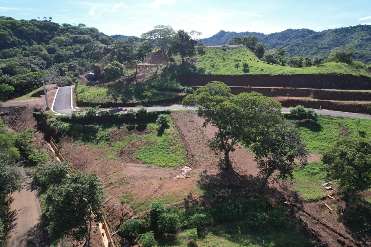 Alma Verde Lot #21 | Prime 846 m² Lot in Alma Verde – Gated Community Just Minutes from Tamarindo & Playa Flamingo