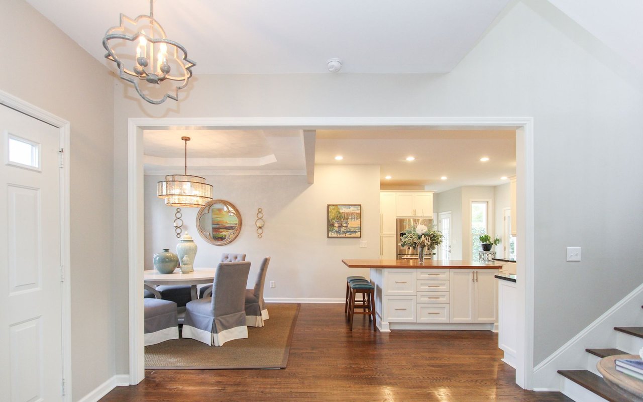 Renovated Mount Pleasant Home – 2092 Middleburg Lane