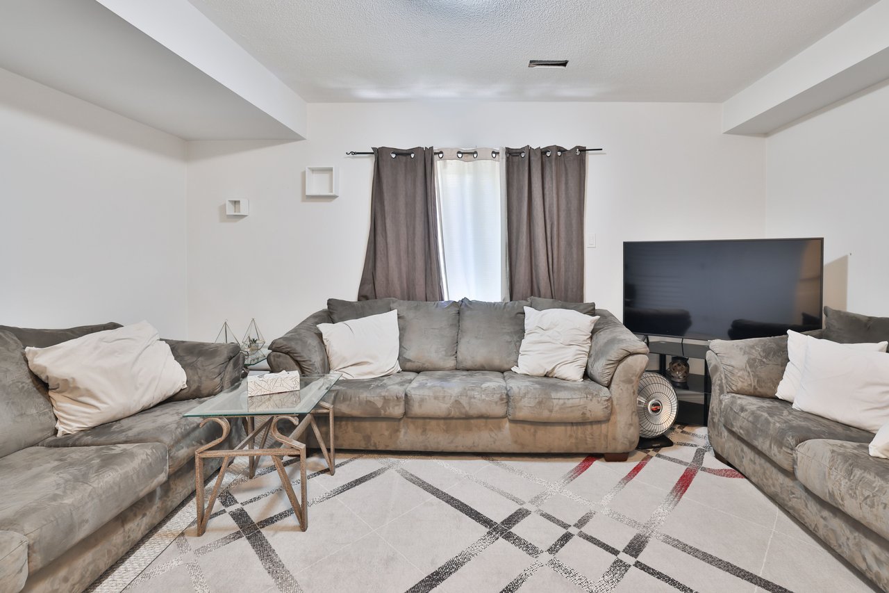7214 Triumph Lane, Mississauga