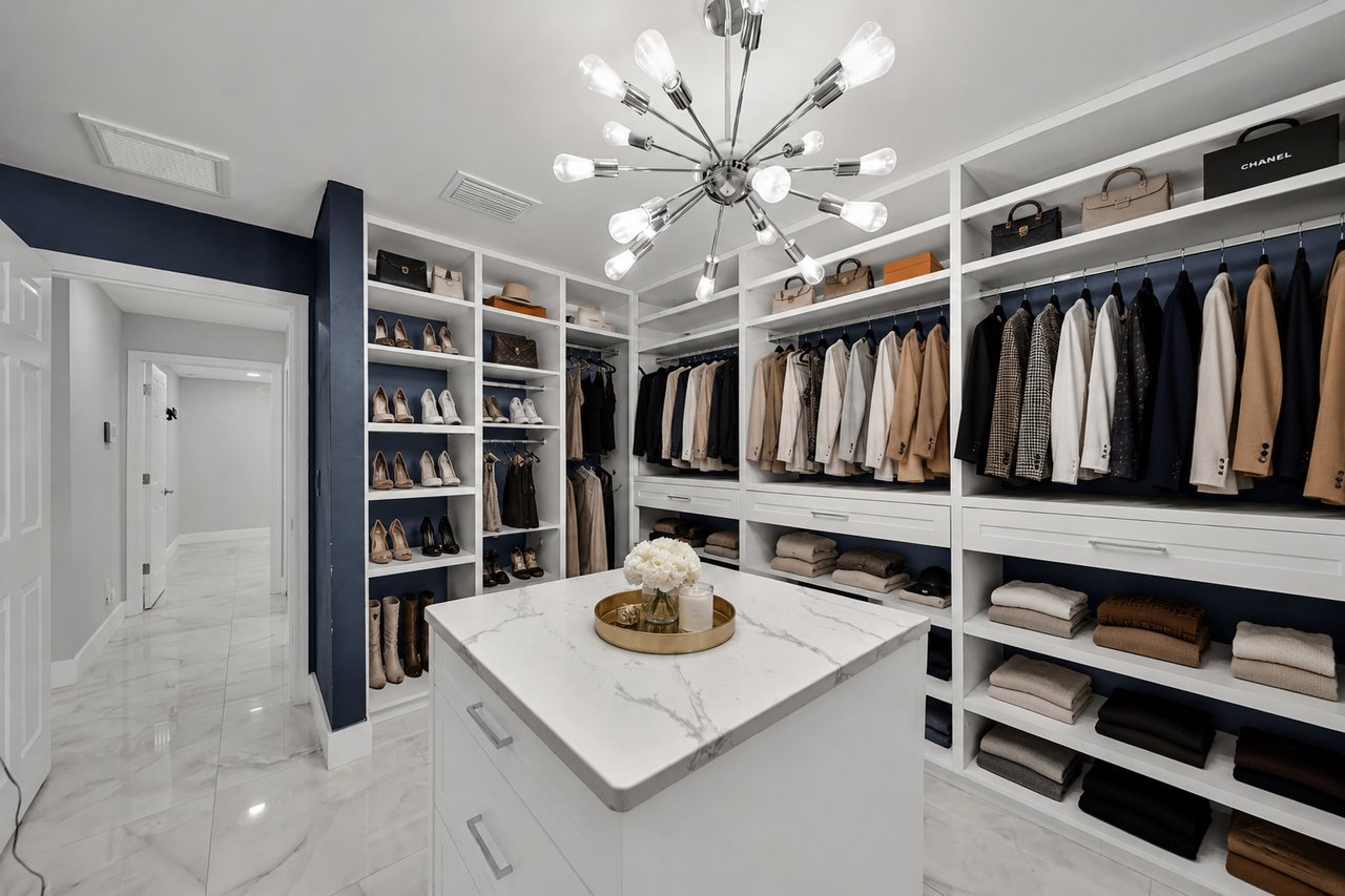 The Modern Flex Residence 