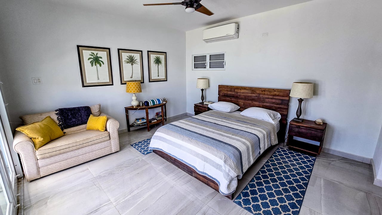 3 LA QUINTA MELONES BEACH BARRIO FLAMENCO