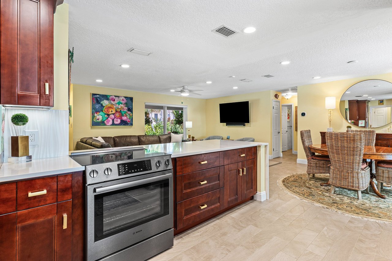 2709 SW 4th St., Boynton Beach FL