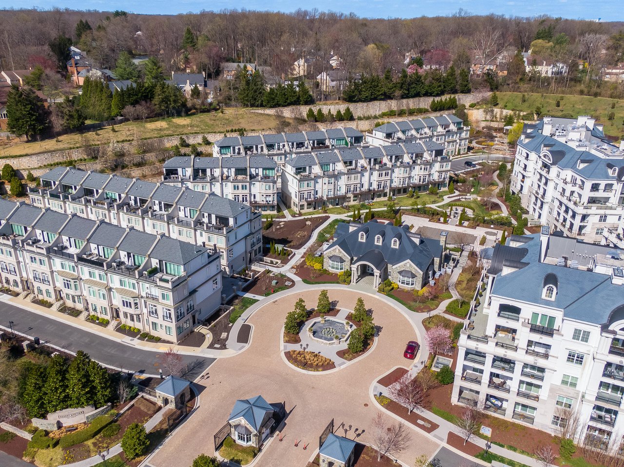 8201 River Rd, Bethesda, MD 20817
