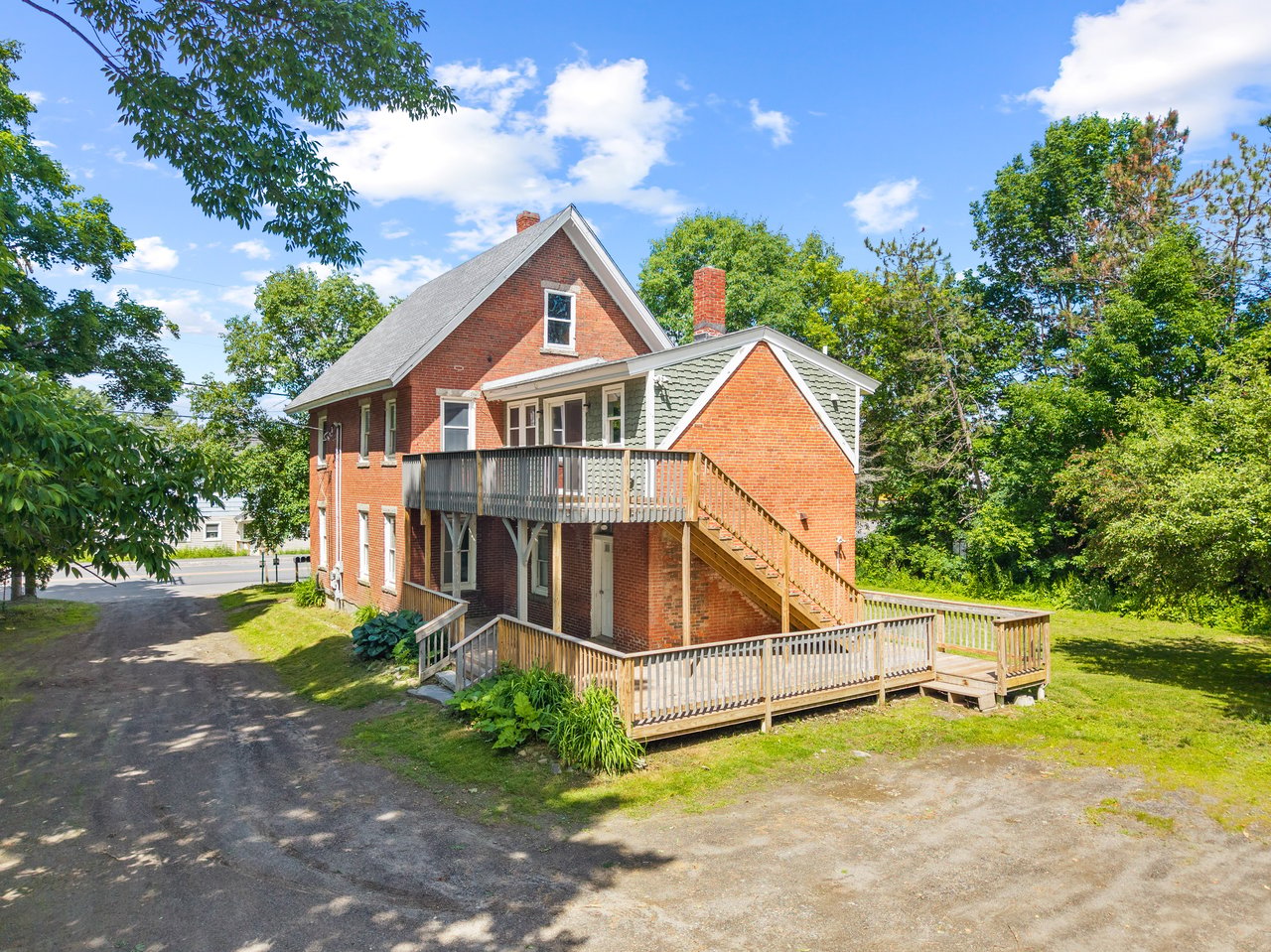 987 Main St, Vassalboro
