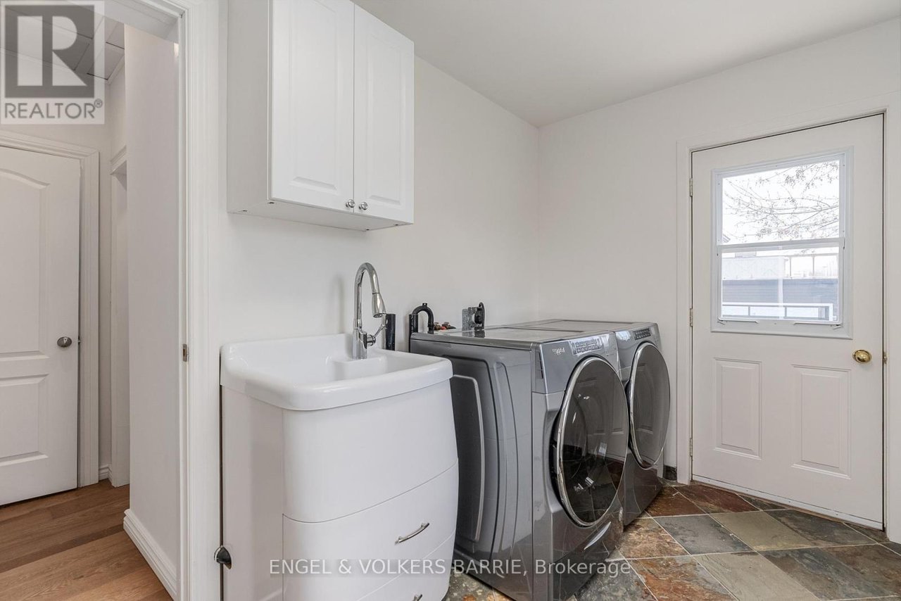 201 Cedar Island Road