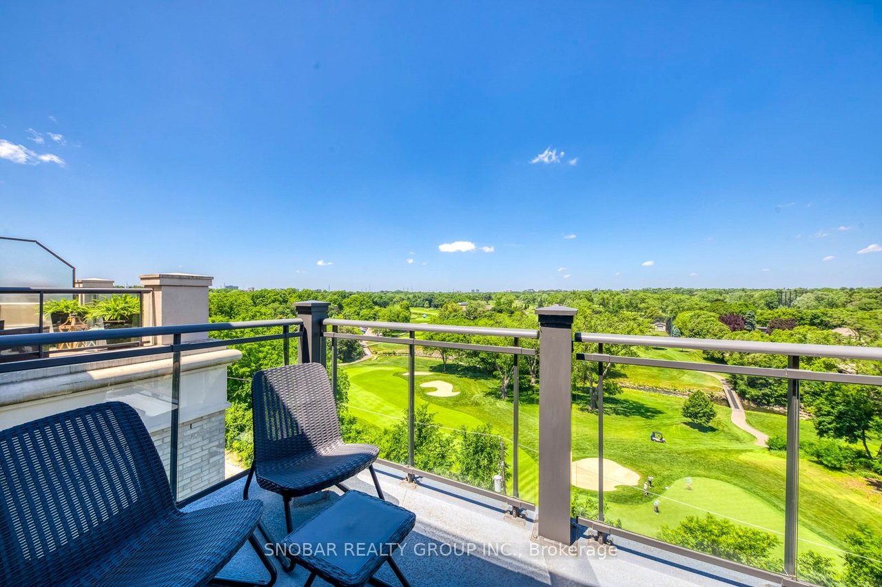 PENTHOUSE WITH GOLF PERKS