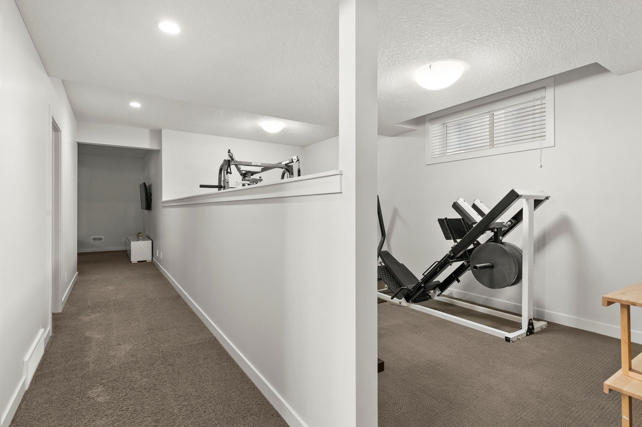 20 Quarry Gardens SE