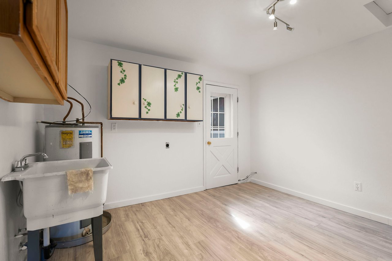 505 Rhodes Rd, Reno, NV 89521