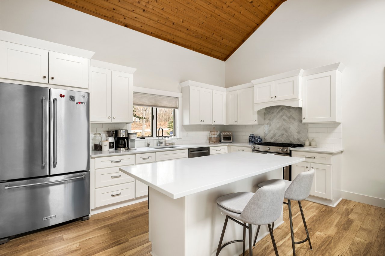 147 Sycamore Drive, East Hampton