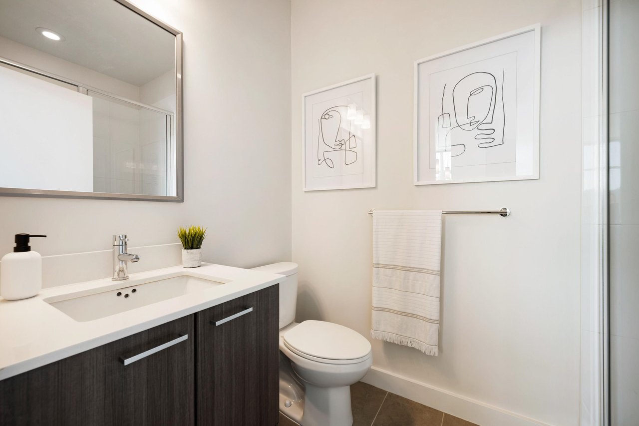 303-2955 Atlantic Avenue, Coquitlam