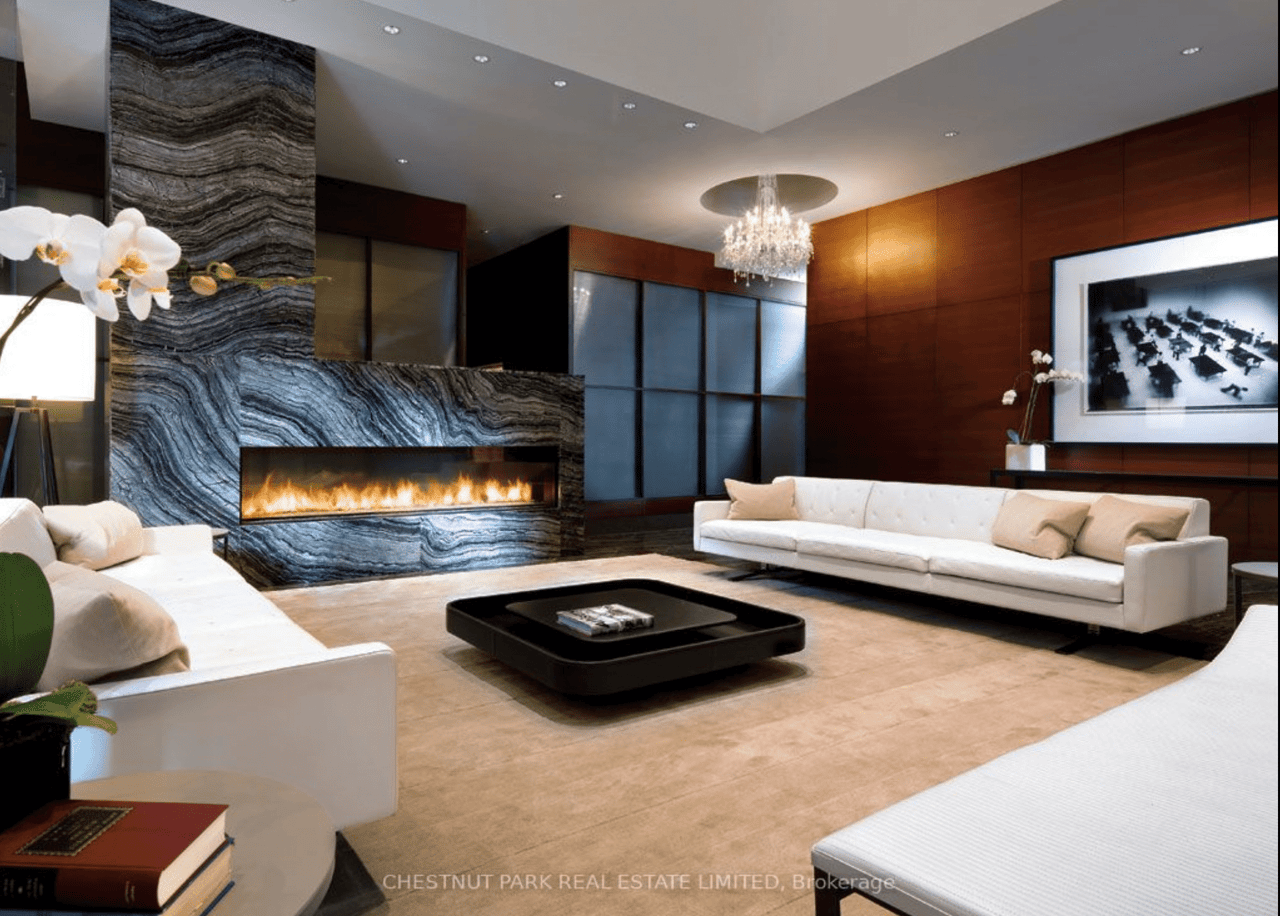 Suite 1904- 180 University Avenue