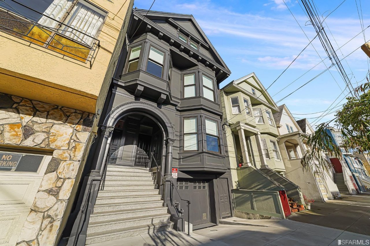 440 4th Ave