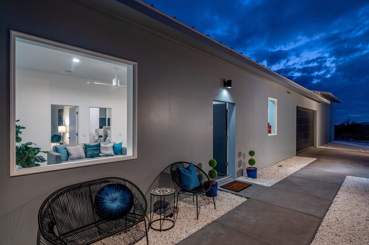 Casas Adobe Estates | Modernist Home