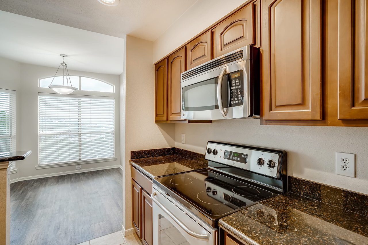 6000 Shepherd Mountain Cove 2107