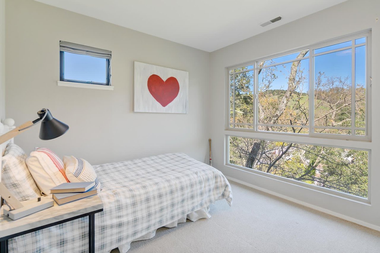 53 Monterey Ave, San Anselmo