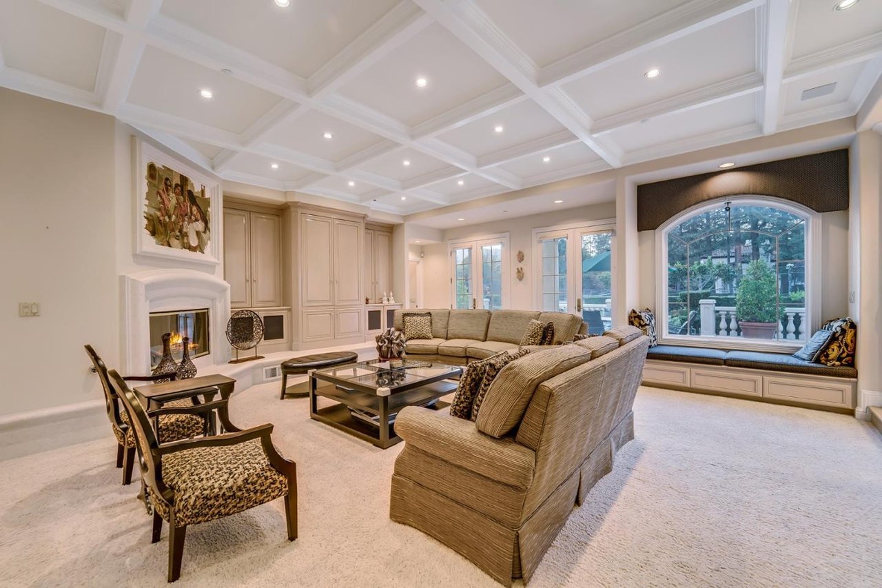 15071 Becky Ln