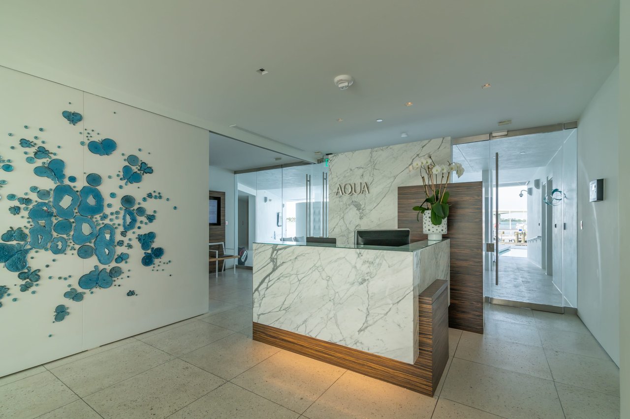 280 Golden Gate Point PH 2