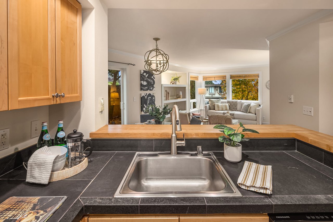 Turn-Key Beacon Hill Condo