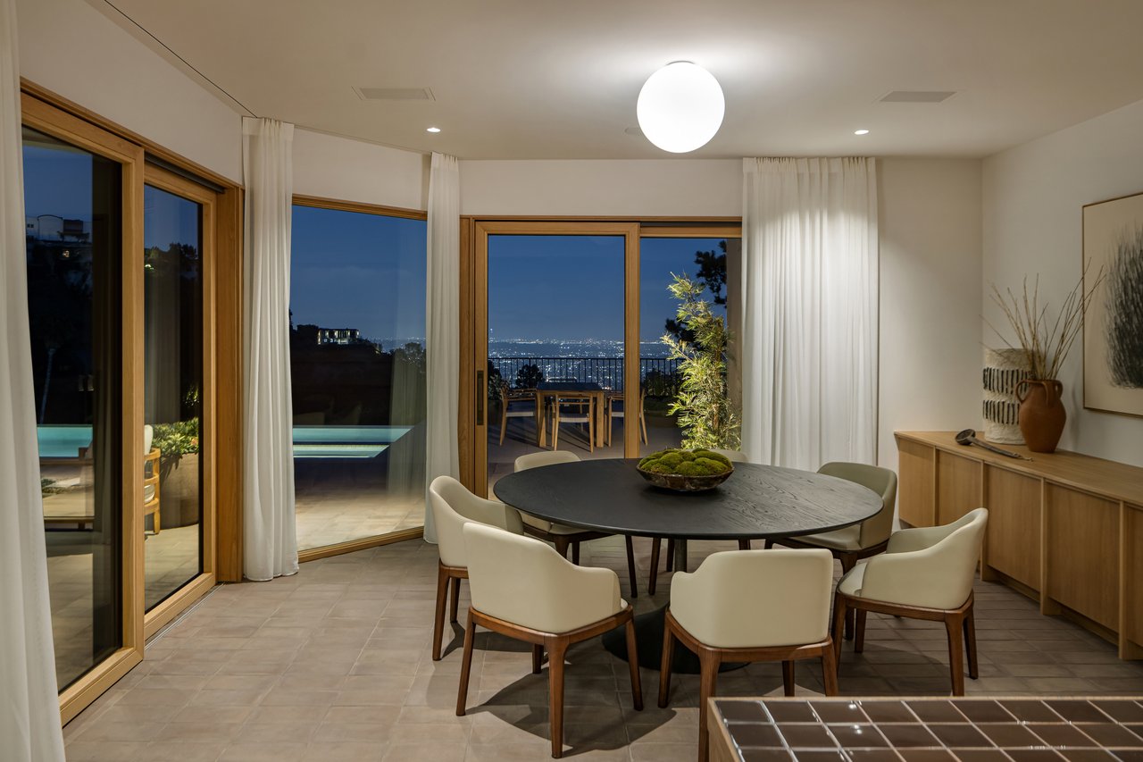 1849 Rising Glen Rd, Sunset Strip