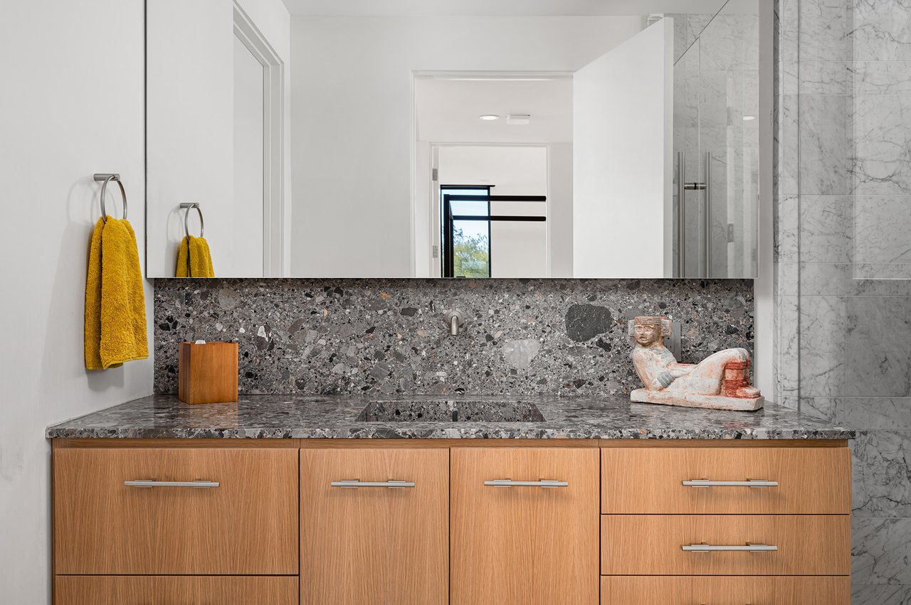 5419 E VALLE VISTA Road