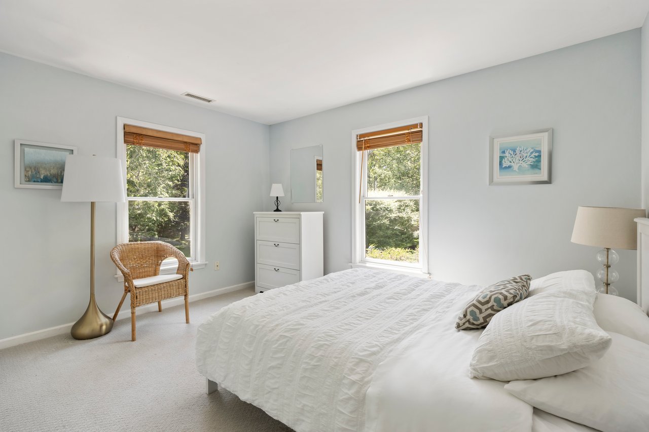344 Accabonac Road, East Hampton
