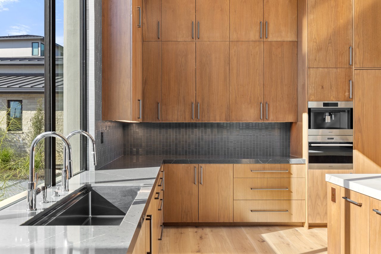 11917 Yaupon Holly Lane 