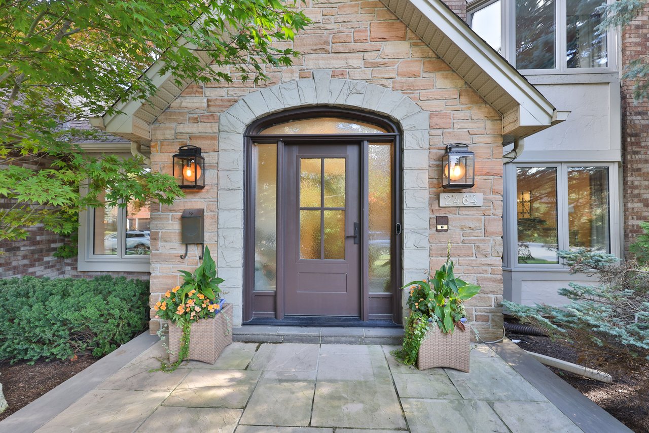 2464 Deer Run Avenue