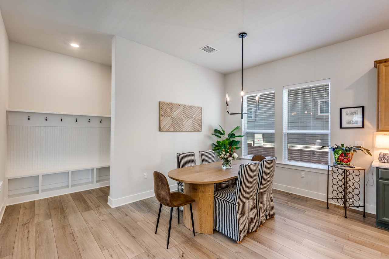 5808 Rangeland