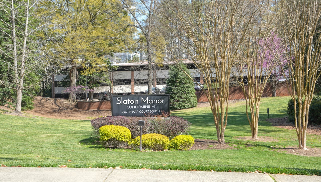 Slaton Manor Condominiums
