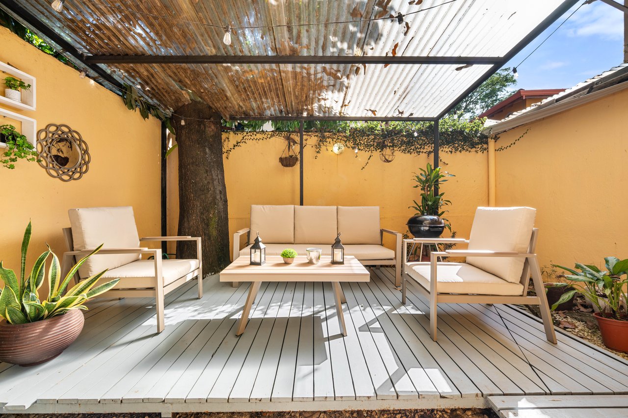 Los Sueños 3 #6 | Prime Tamarindo Value | Turnkey 3-Bed Condo with Private Deck, Pool & Strong Rentability