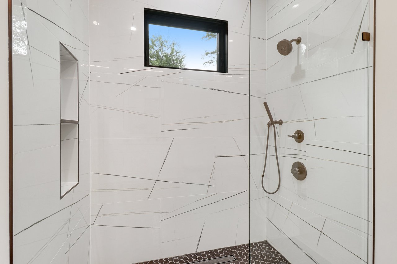 	  	1138 Basil Rd, Mclean, VA 22101