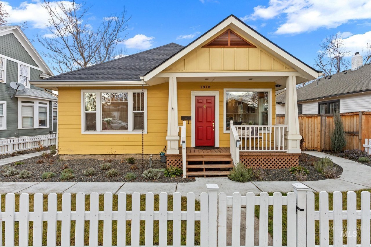 Sweet North End Craftsman on Washington