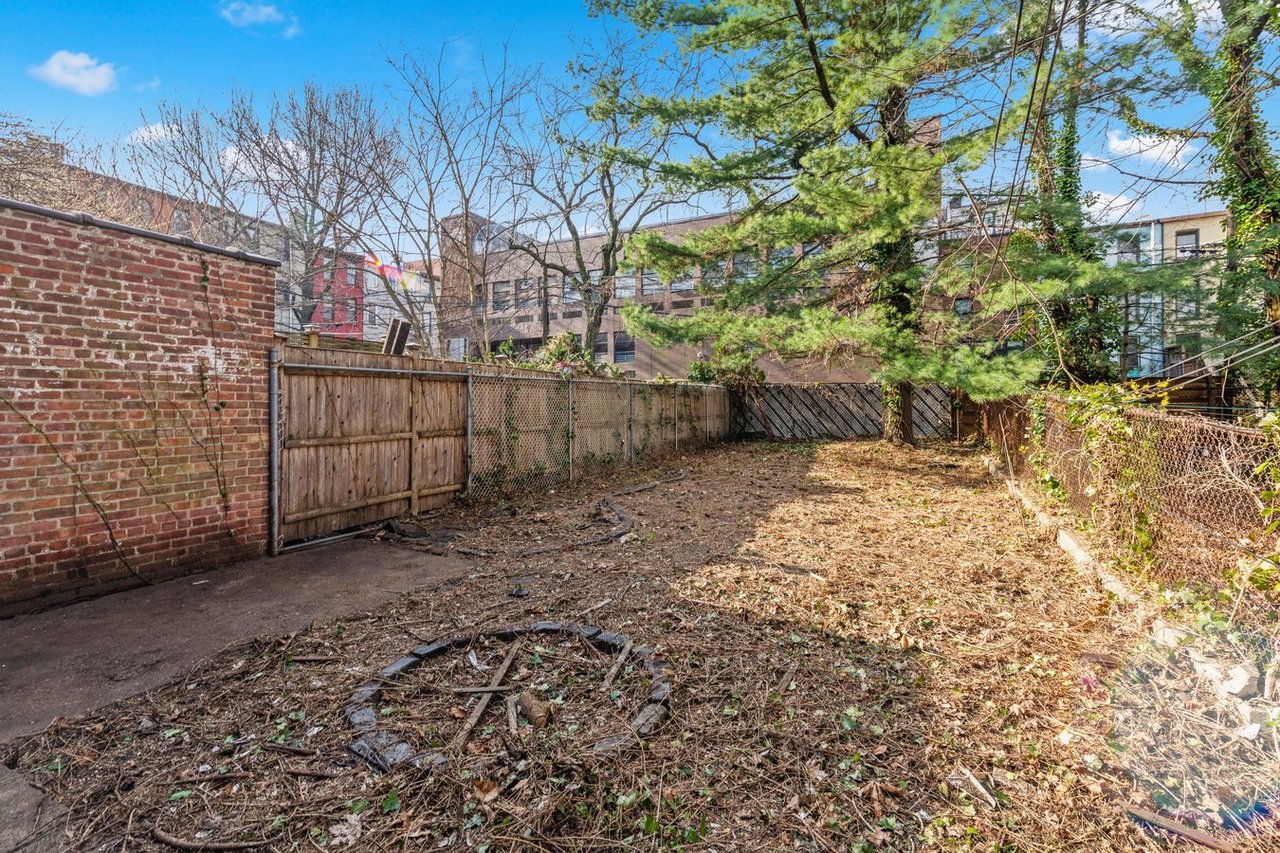 62 Saint Johns Place