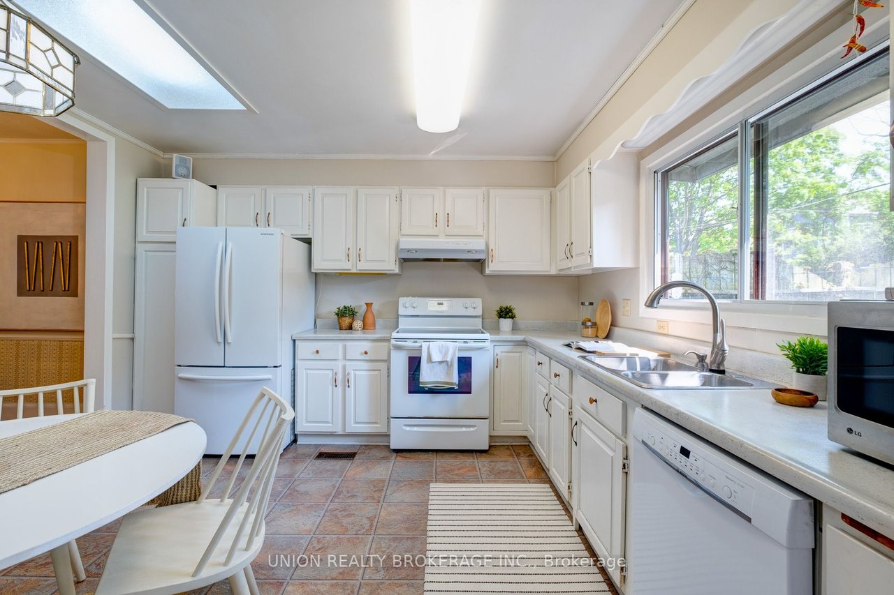 95 Bellefair Ave