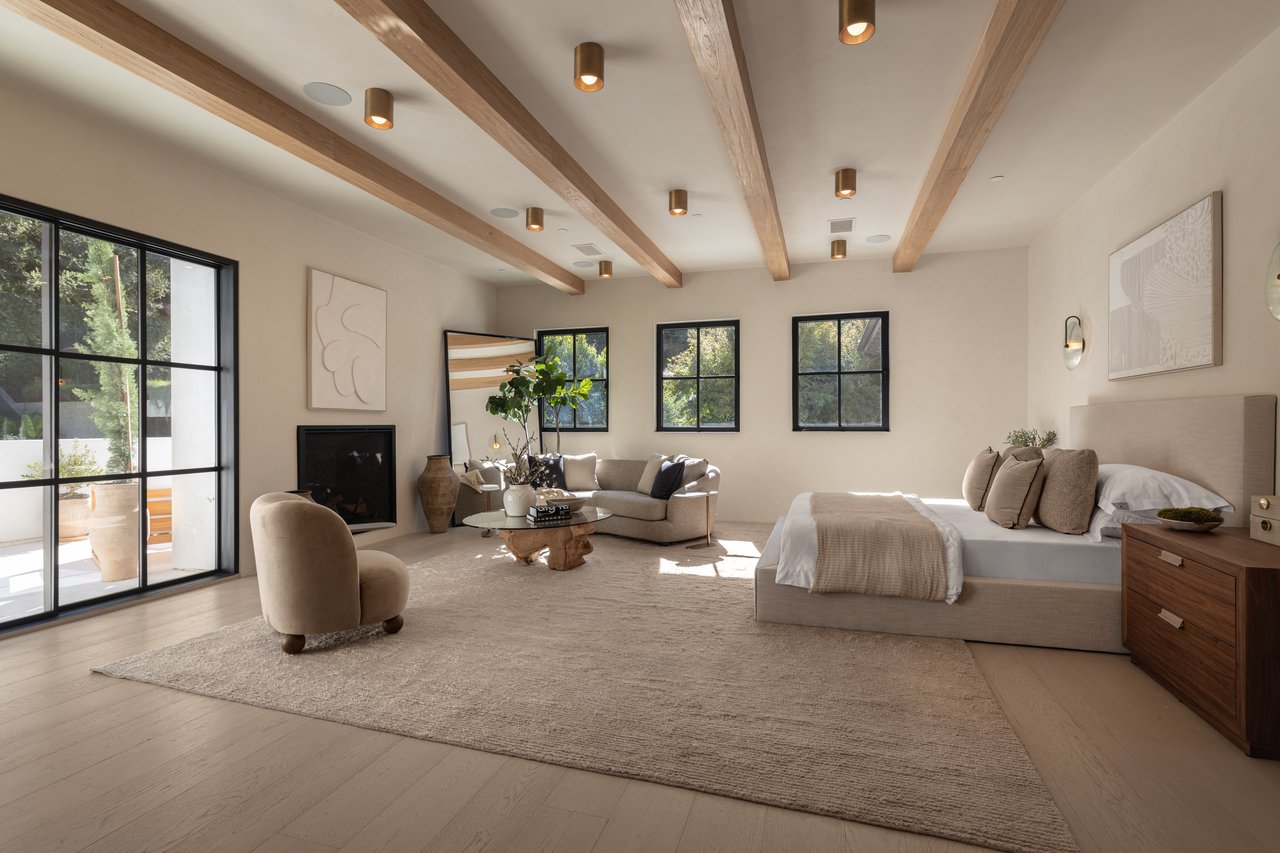 966 Stone Canyon Rd, Bel Air