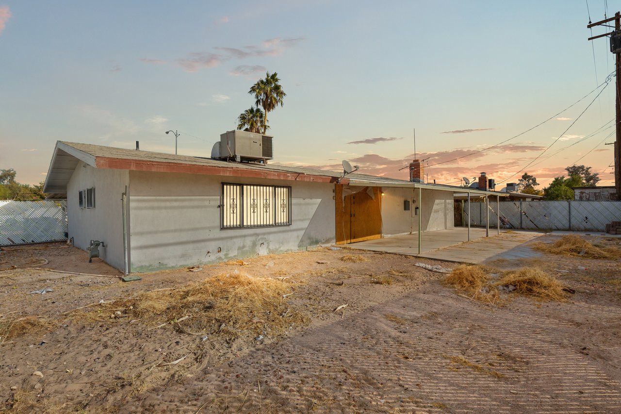 851 Toni Avenue