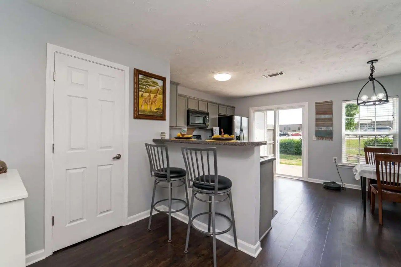 Sold! Gorgeous Renovated Smyrna Townhome