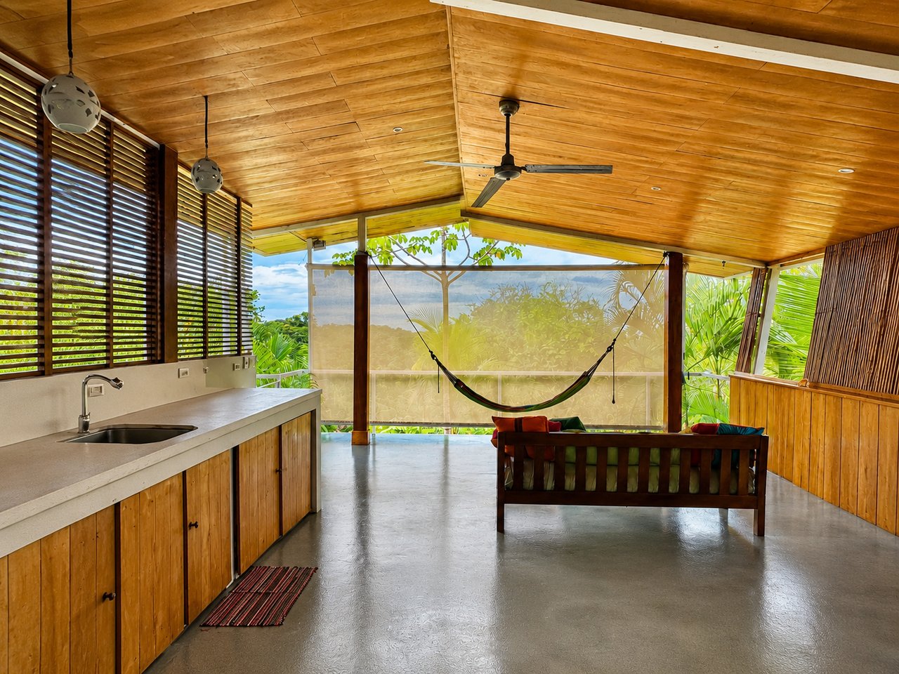 Santiago Garden House – Tropical Retreat with Pool, Views & Expansion Potential