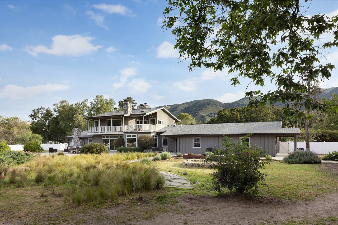 Carmel Valley Country Living