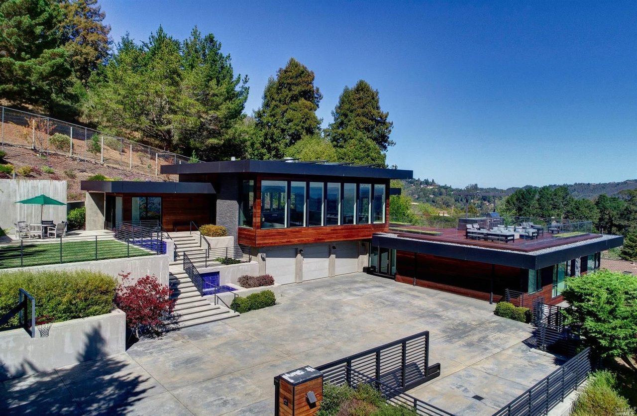 9 Walsh Dr