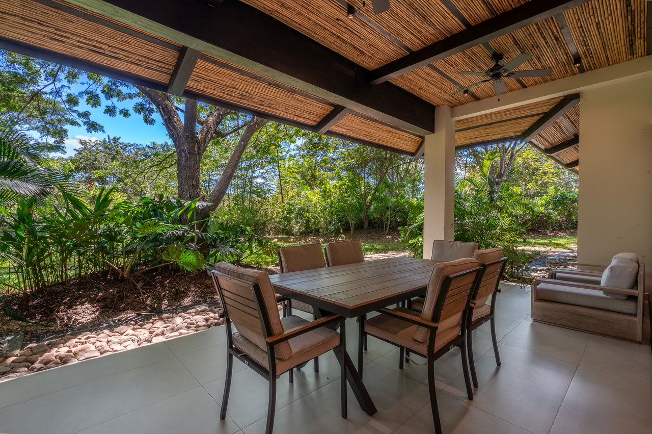 Malinches 27 A/B | Turnkey 6-Bedroom Duplex Investment in Hacienda Pinilla