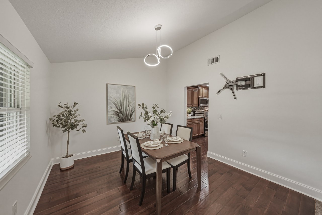 7601 Thunderhead Street