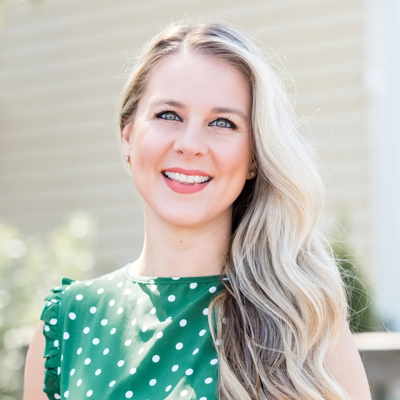 Rachel Rae Wilmington, NC Real Estate Agent Headshot