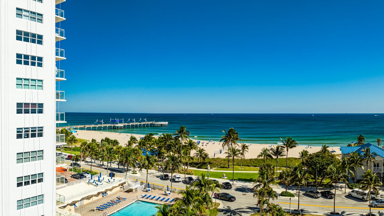 W Pompano Beach Hotel & Residences